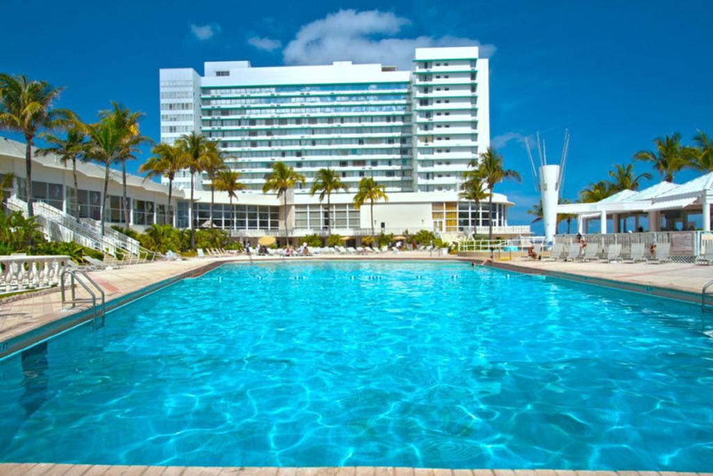 Deauville Beach Resort Miami Beach Buitenkant foto